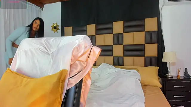 Snapshot of BarbieKano chatting on 10.16.25 BarbieKano online show from 10.16.25