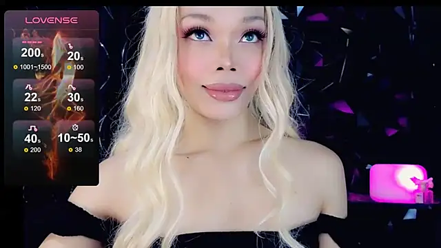 Snapshot of sugar_bbyxx chatting on 10.21.25 sugar bbyxx online show from 10.21.25