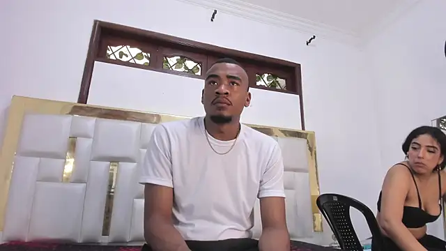 Kylieandjhonny online show from 01.25.25