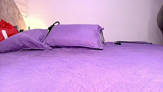  ebony-queen  online show from 01.10.26