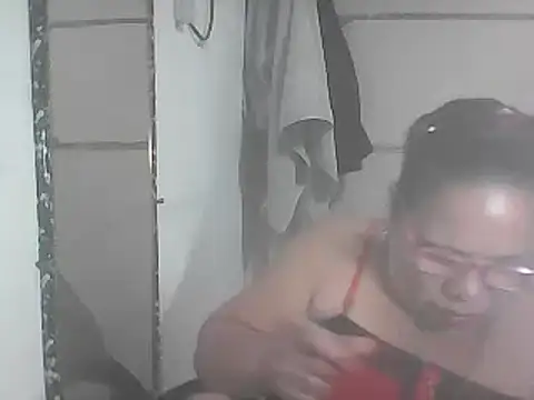 hotwet mama4uxx online show from 01.22.25