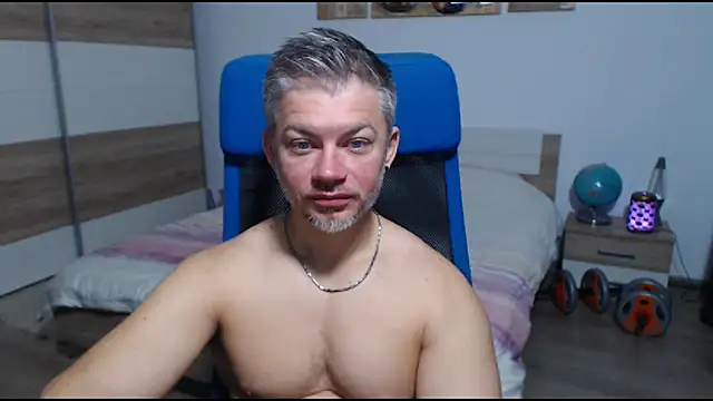 RobbyShawz online show from 09.30.25