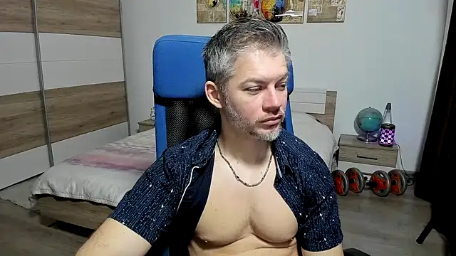 Snapshot of RobbyShawz chatting on 01.17.26 RobbyShawz online show from 01.17.26