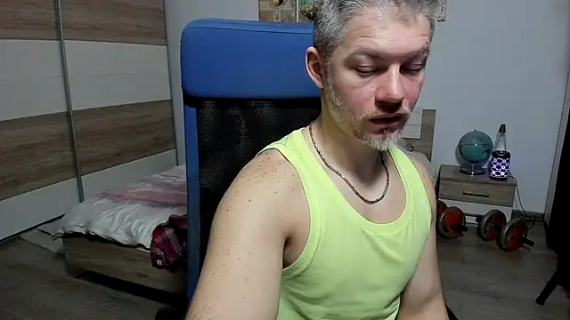 Snapshot of RobbyShawz chatting on 02.03.26 RobbyShawz online show from 02.03.26