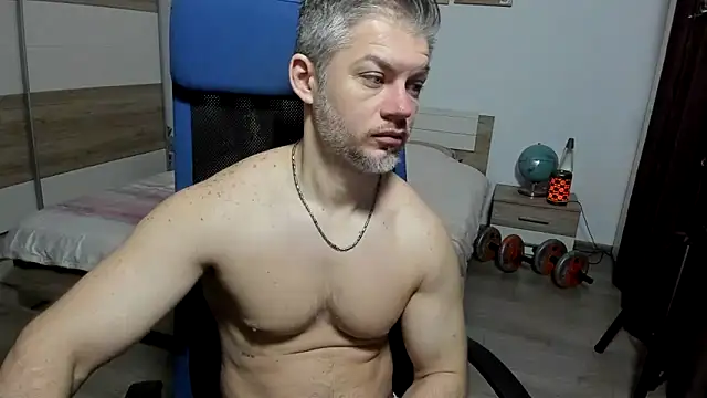 Snapshot of RobbyShawz chatting on 02.16.26 RobbyShawz online show from 02.16.26