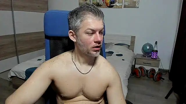 Snapshot of RobbyShawz chatting on 02.21.26 RobbyShawz online show from 02.21.26