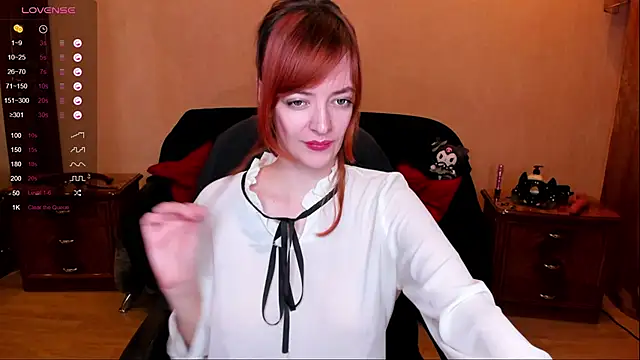 Mary Yolo online show from 12.06.24