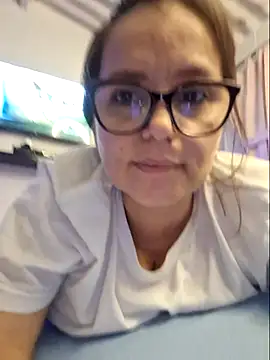 Snapshot of MariaPau_83 chatting on 02.02.26 MariaPau 83 online show from 02.02.26