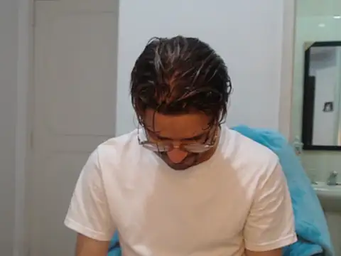 Snapshot of peterannaud chatting on 09.27.25 peterannaud online show from 09.27.25