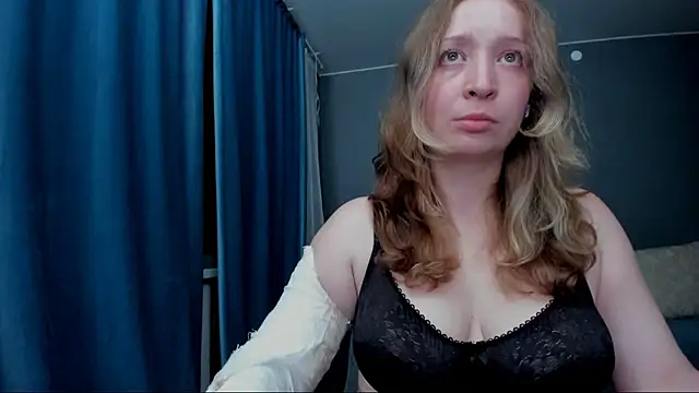 Snapshot of Eva_Rikchter chatting on 07.12.26 Eva Rikchter online show from 07.12.26