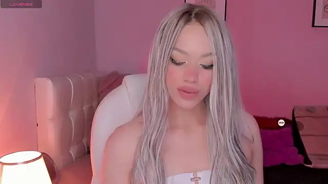 EvaEvangeline online show from 12.04.24