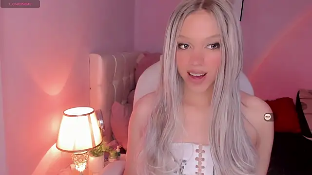 EvaEvangeline online show from 01.15.25