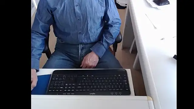 dutchpornking online show from 03.18.25