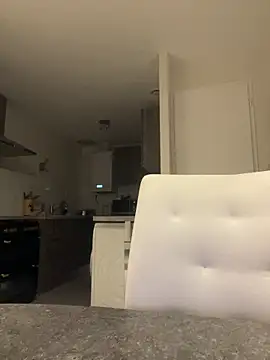 Snapshot of DUDURA@xh chatting on 03.04.25 DUDURAxh online show from 03.04.25