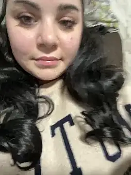 Snapshot of BustyMadison chatting on 01.10.25 BustyMadison online show from 01.10.25