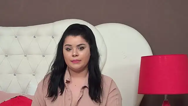 Snapshot of BustyMadison chatting on 03.20.25 BustyMadison online show from 03.20.25