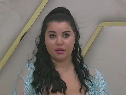 BustyMadison online show from 09.30.25