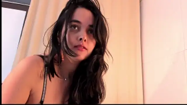 Snapshot of miss_alhy chatting on 04.09.26 miss alhy online show from 04.09.26