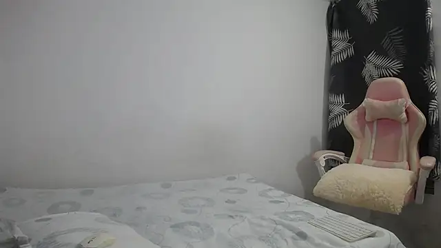 mabigomez00 online show from 10.30.25