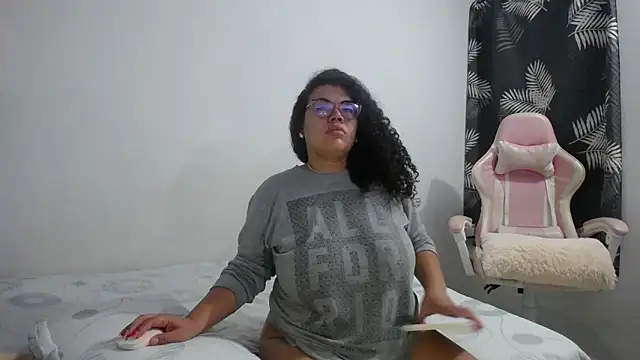 mabigomez00 online show from 02.06.26