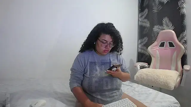 mabigomez00 online show from 03.16.26