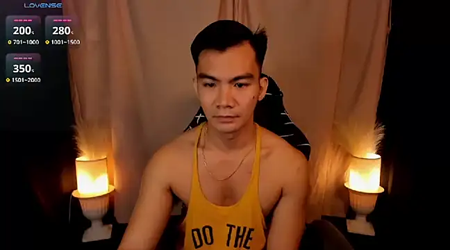 000batman000 online show from 02.05.25