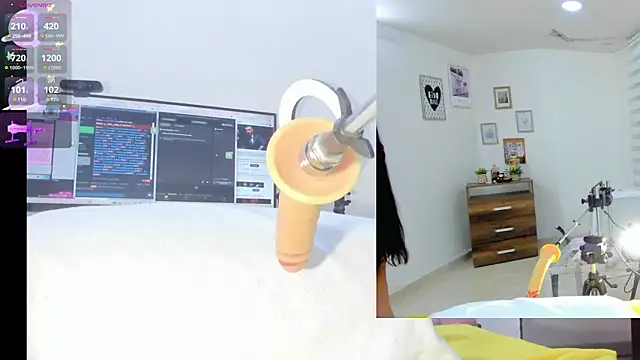 sofi velez online show from 10.10.25