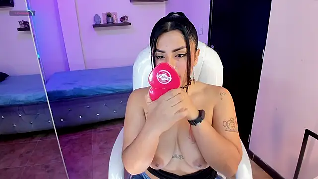 Catalinaa martinez online show from 12.04.24