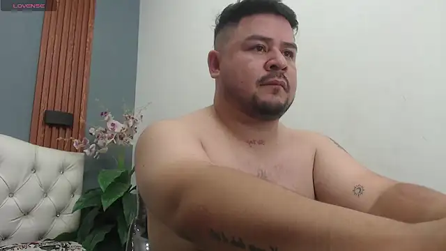 oso dirty  online show from 04.08.26