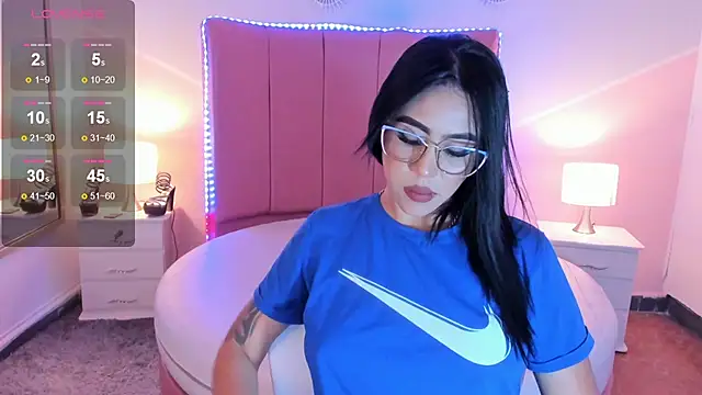 sofia castrillon online show from 02.18.25
