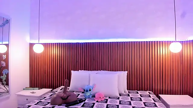 sofia castrillon online show from 09.25.25