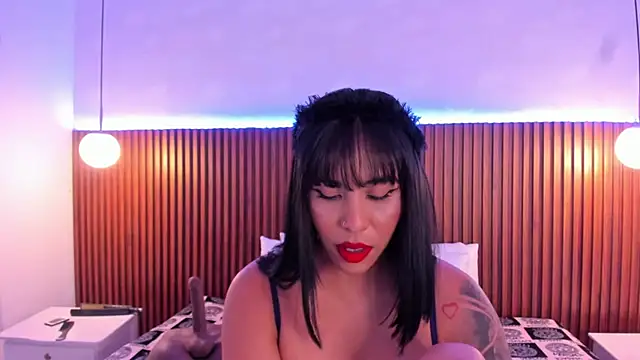 sofia castrillon online show from 10.04.25