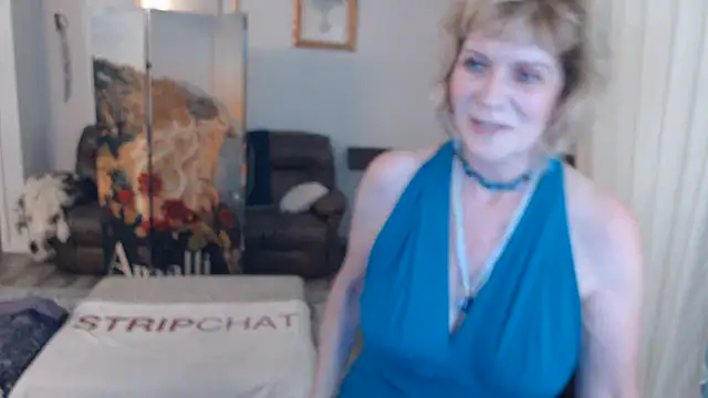 Snapshot of SindeeDix chatting on 07.11.26 SindeeDix online show from 07.11.26