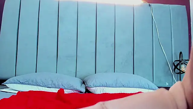 moxa hot online show from 12.26.24