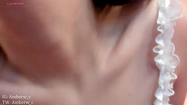 Ambeerouse online show from 01.29.25