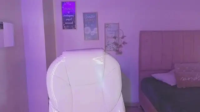 Amaia Daniells online show from 09.20.25