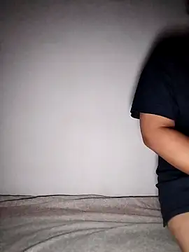 Snapshot of Annerae chatting on 02.20.26 Annerae online show from 02.20.26