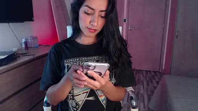 Brown skin11 online show from 09.22.25