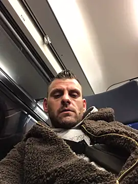 Snapshot of Badkev91 chatting on 01.04.25 Badkev91 online show from 01.04.25