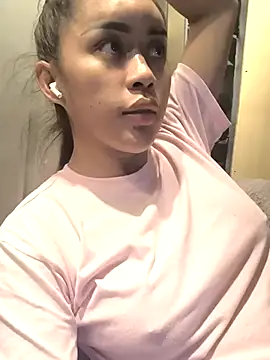 QuiinMollyXxX online show from 02.26.25