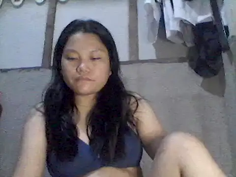 Snapshot of SexyHotMari69 chatting on 03.16.25 SexyHotMari69 online show from 03.16.25