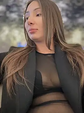 YOUR-KARINA online show from 02.26.25