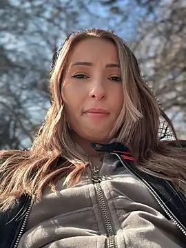 YOUR-KARINA online show from 03.14.25