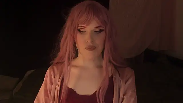 EffieMinki online show from 01.27.25