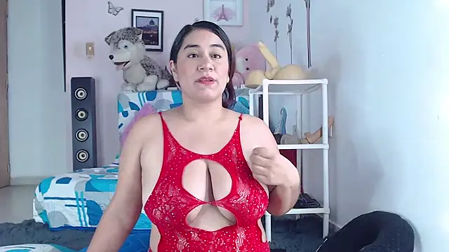 Snapshot of emiligrey_ chatting on 03.04.25 emiligrey online show from 03.04.25