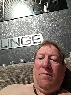 tomtom111111 online show from 11.13.25