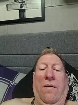 tomtom111111 online show from 11.22.25