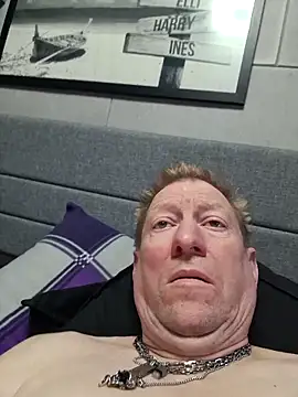 tomtom111111 online show from 03.05.26