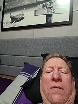 tomtom111111 online show from 03.09.26