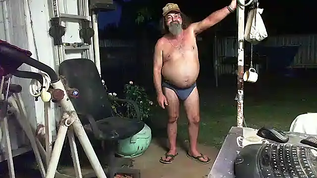 herbie010666 online show from 12.21.24